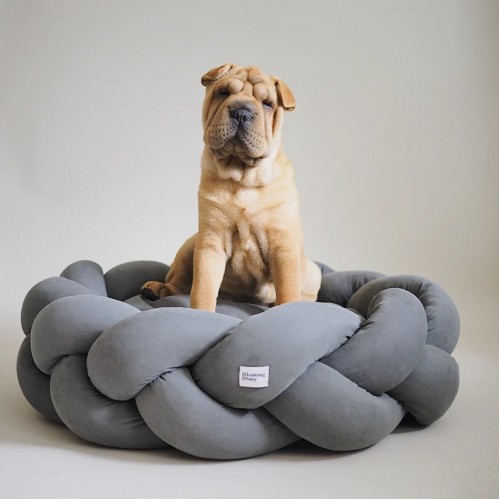 DOG BED PONY
